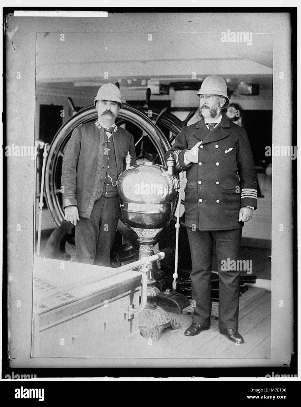 Selfridge Black and White Stock Photos & Images Alamy