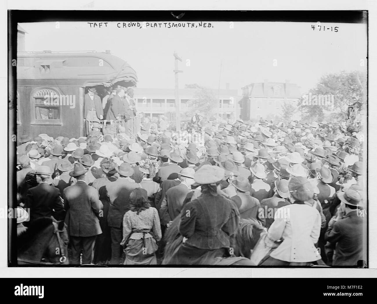 A crowd gathered to see President William Howard Taft during a visit to ...