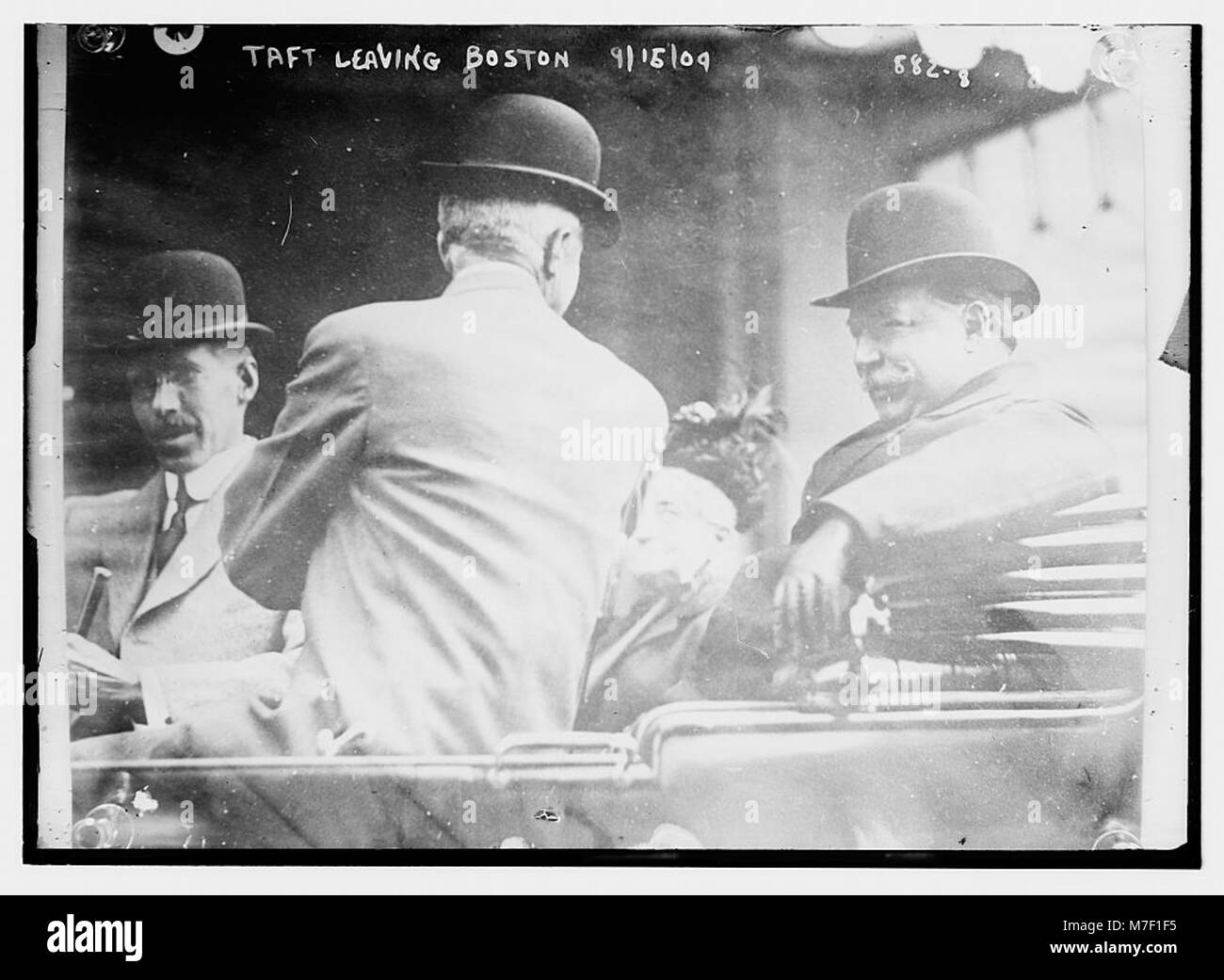 President William Howard Taft is captured leaving Boston in a carriage ...