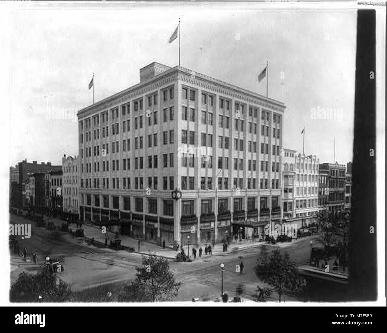 A historic photograph of The Hecht Company department store in ...