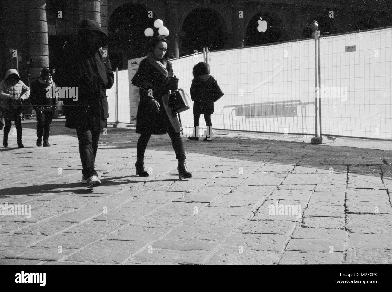 Young japanese woman showing Black and White Stock Photos & Images Alamy