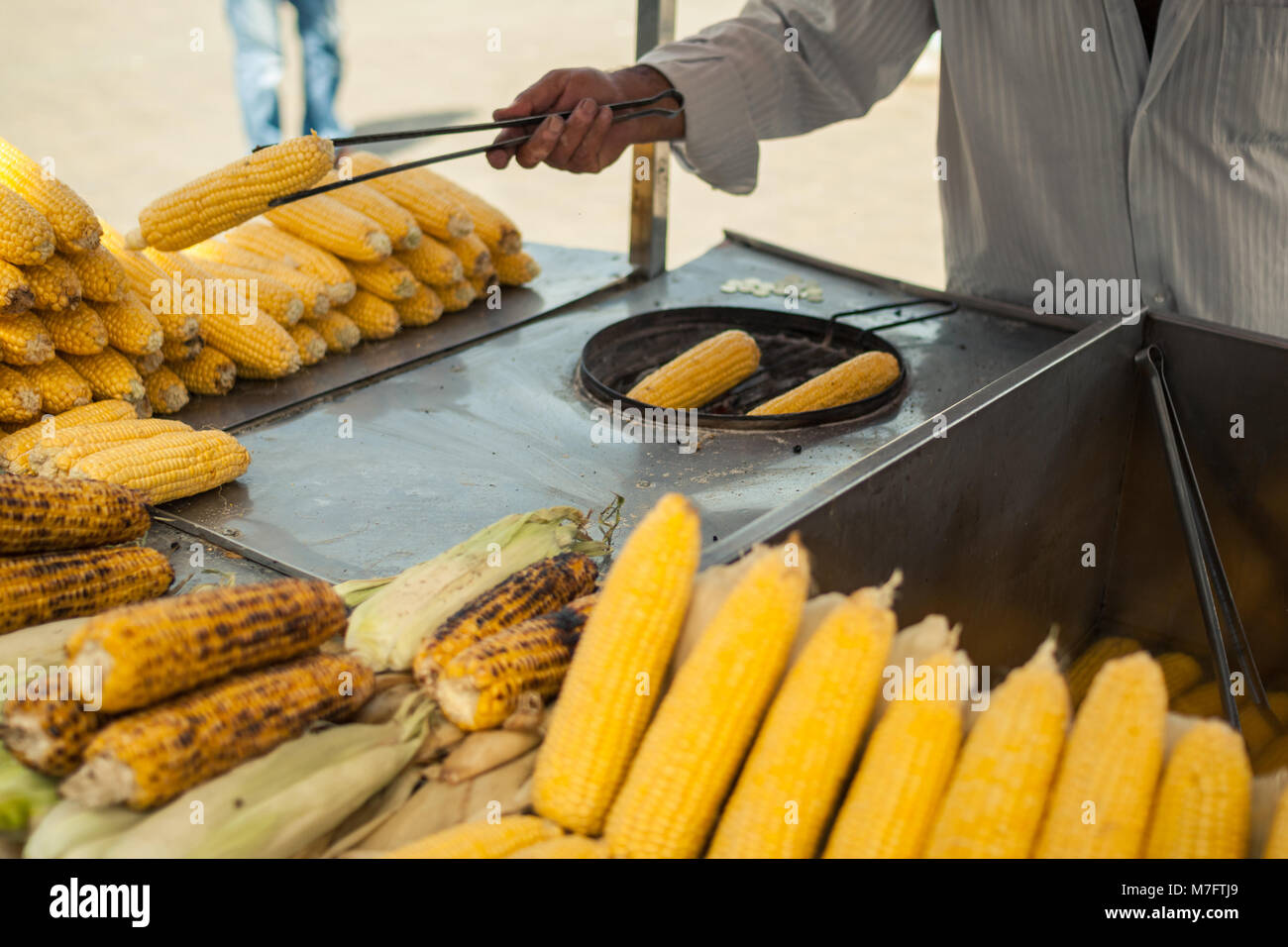 Food stall selling corn hires stock photography and images Alamy