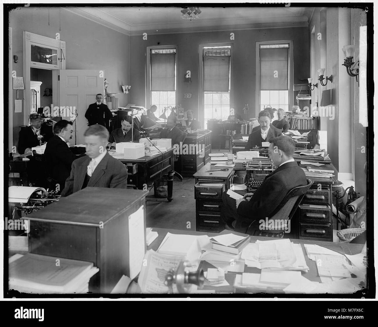 WHITE HOUSE. EXECUTIVE OFFICE LOC hec.14862 Stock Photo - Alamy