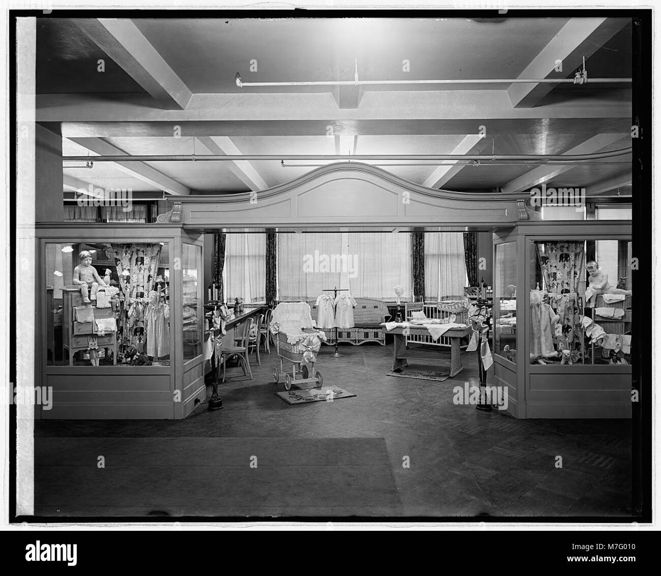 Depot department Black and White Stock Photos & Images - Alamy