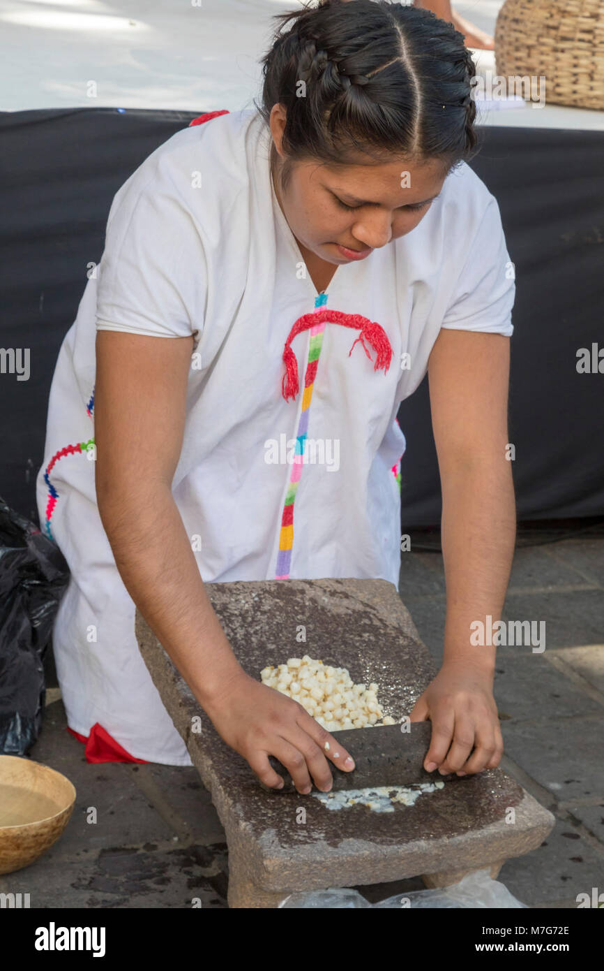 Oaxaca, Oaxaca, Mexico - Members of indigenous communities throughout the state of Oaxaca celebrated the DÃa Internacional de la Lengua Materna, or t Stock Photo