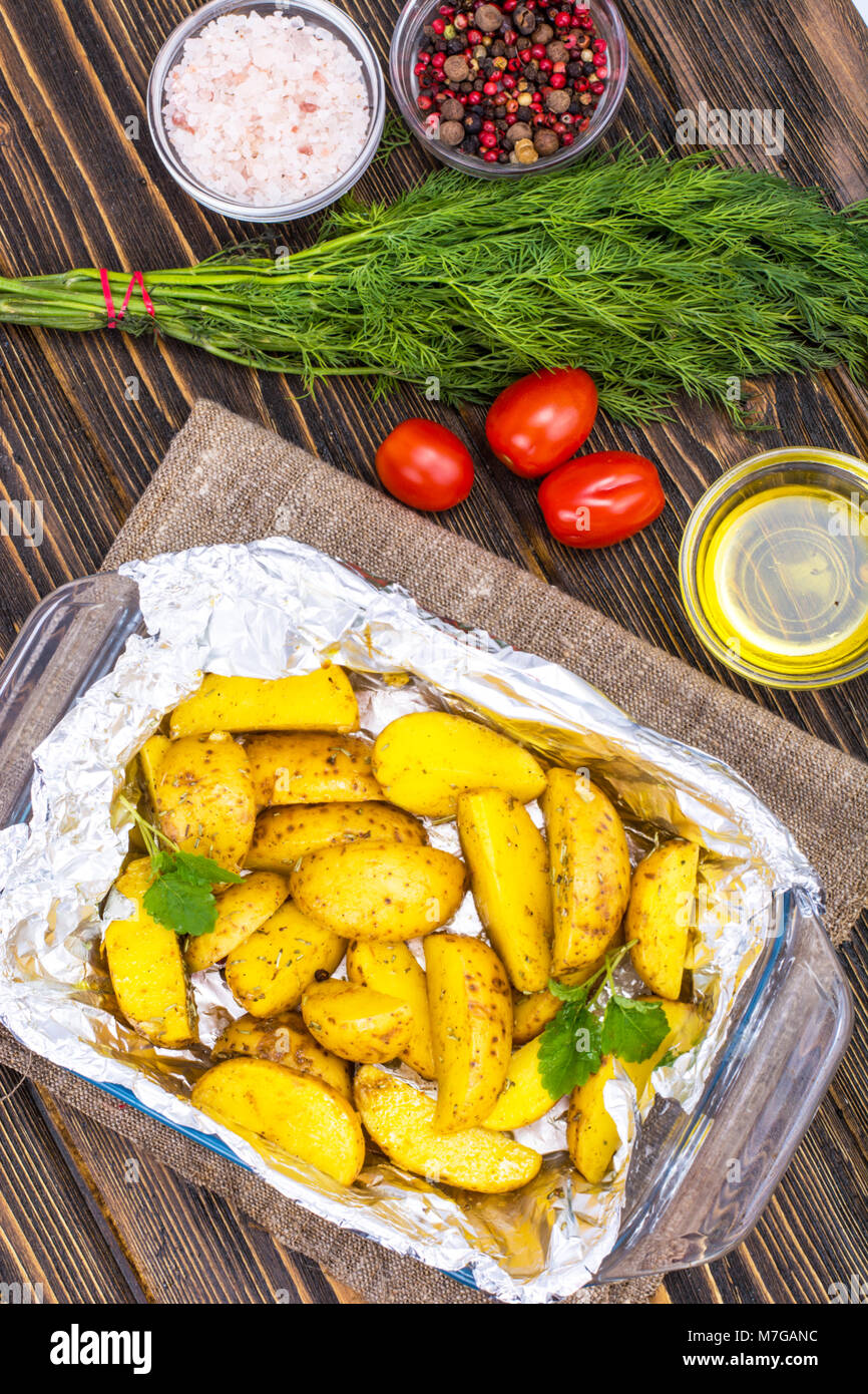 Potato slices for baking in the oven Stock Photo - Alamy