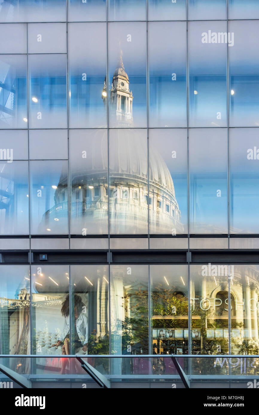 St Paul's Cathedral reflected in windows of One New Change shopping centre, City of London, UK Stock Photo