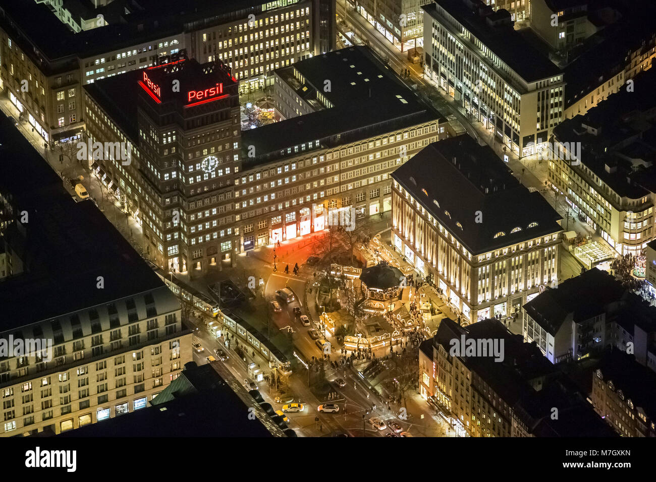 Aerial view, Heinrich-Heine-Platz, Golden angel, Night Scene, Duesseldorf,  Rhineland, North Rhine-Westphalia, Germany, Europe, birds-eyes view, aerial  Stock Photo - Alamy