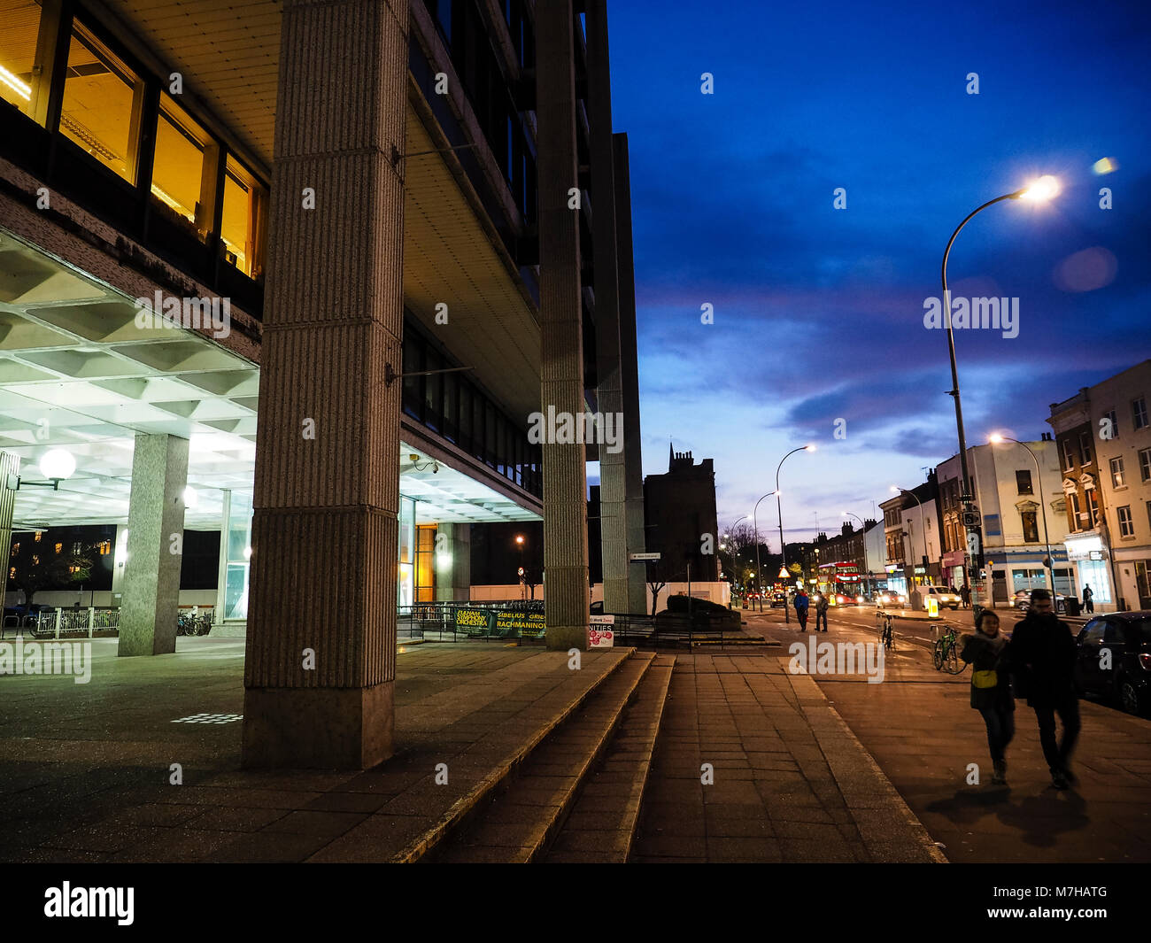 Hammersmith Town Hall Stock Photo Alamy