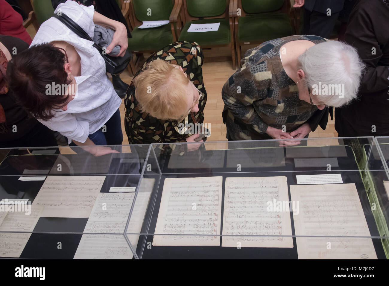 Budapest, Hungary. 10th Mar, 2018. People view Hungarian composer Franz Liszt's manuscripts which are previously thought lost in the Franz Liszt Memorial Museum and Research Center in Budapest, Hungary, on March 10, 2018. The manuscripts believed to be of famous Hungarian composer Franz Liszt were presented in the museum on Saturday in a solemn ceremony. Credit: Attila Volgyi/Xinhua/Alamy Live News Stock Photo