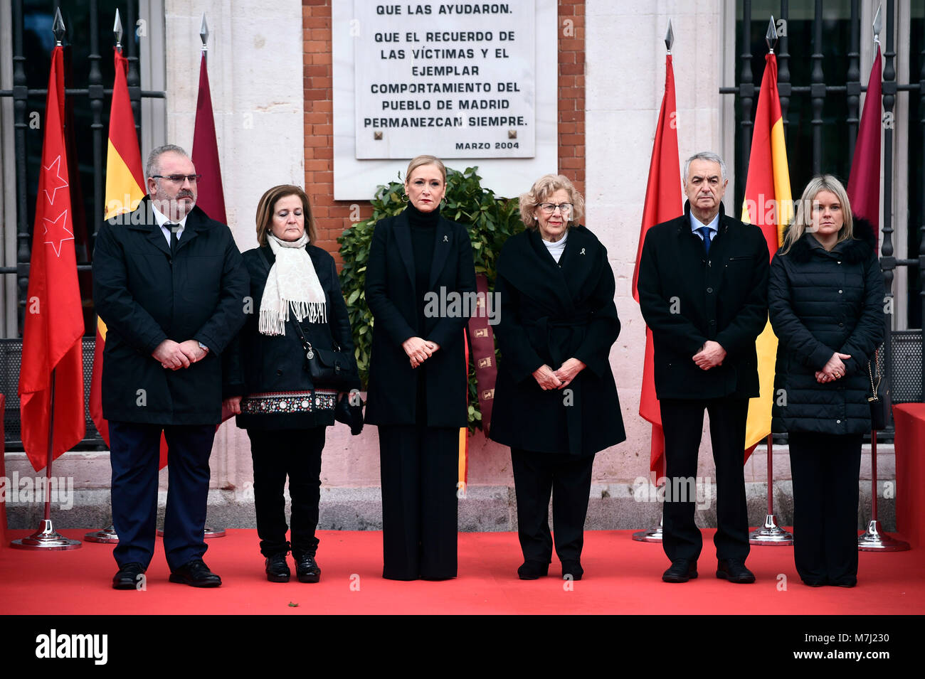 Madrid, Spain. 11th March, 2018. President of the Community of Madrid, Cristina Cifuentes and the Mayor of Madrid, Manuela Carmena during a tribute in memory of the victims of the attack of 11-M 2004, at the Headquarters of the Community of Madrid on Sunday 11 March 2018. Credit: Gtres Información más Comuniación on line, S.L./Alamy Live News Stock Photo