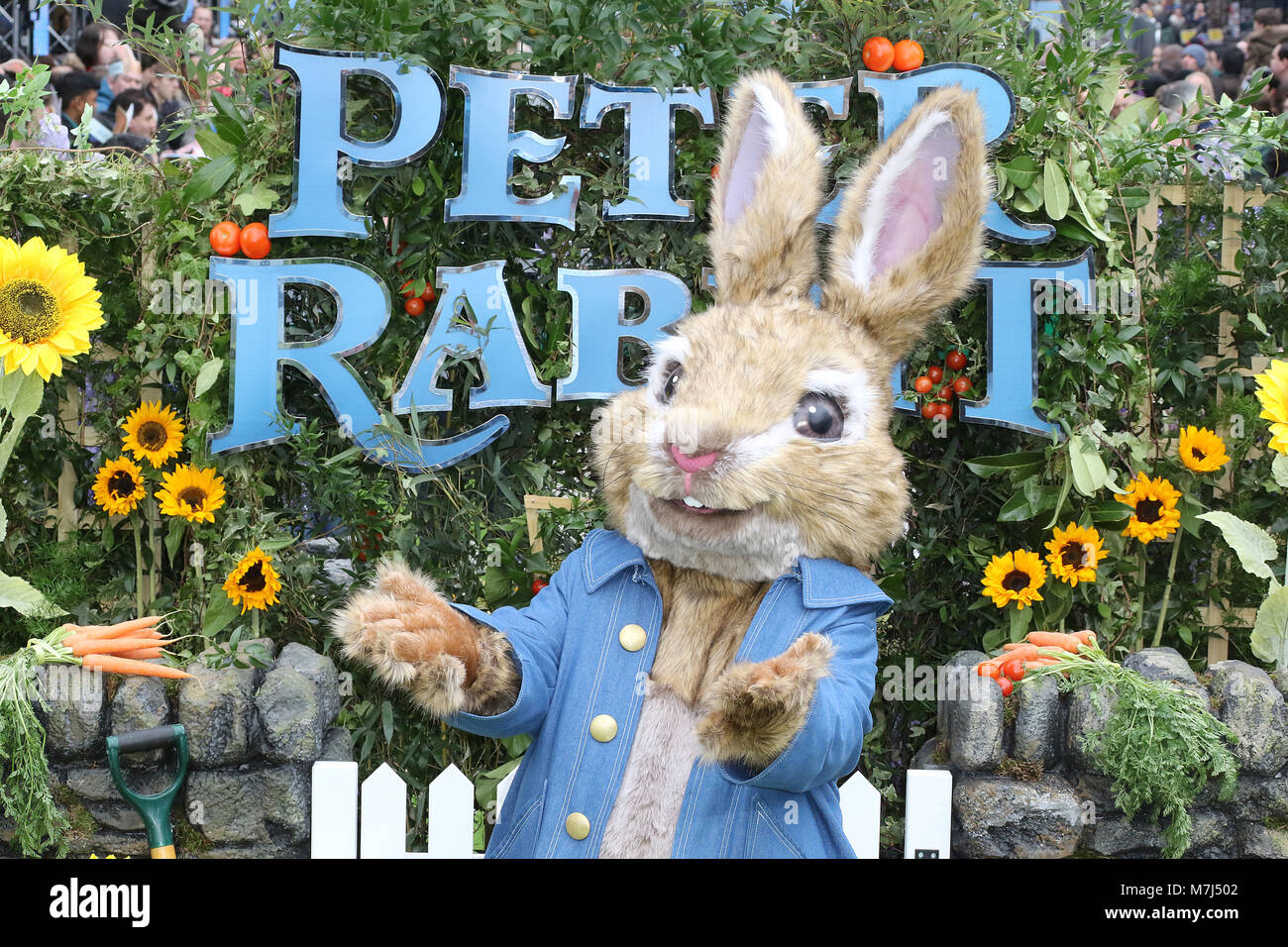 Peter Rabbit Premiere High Resolution Stock Photography and Images - Alamy