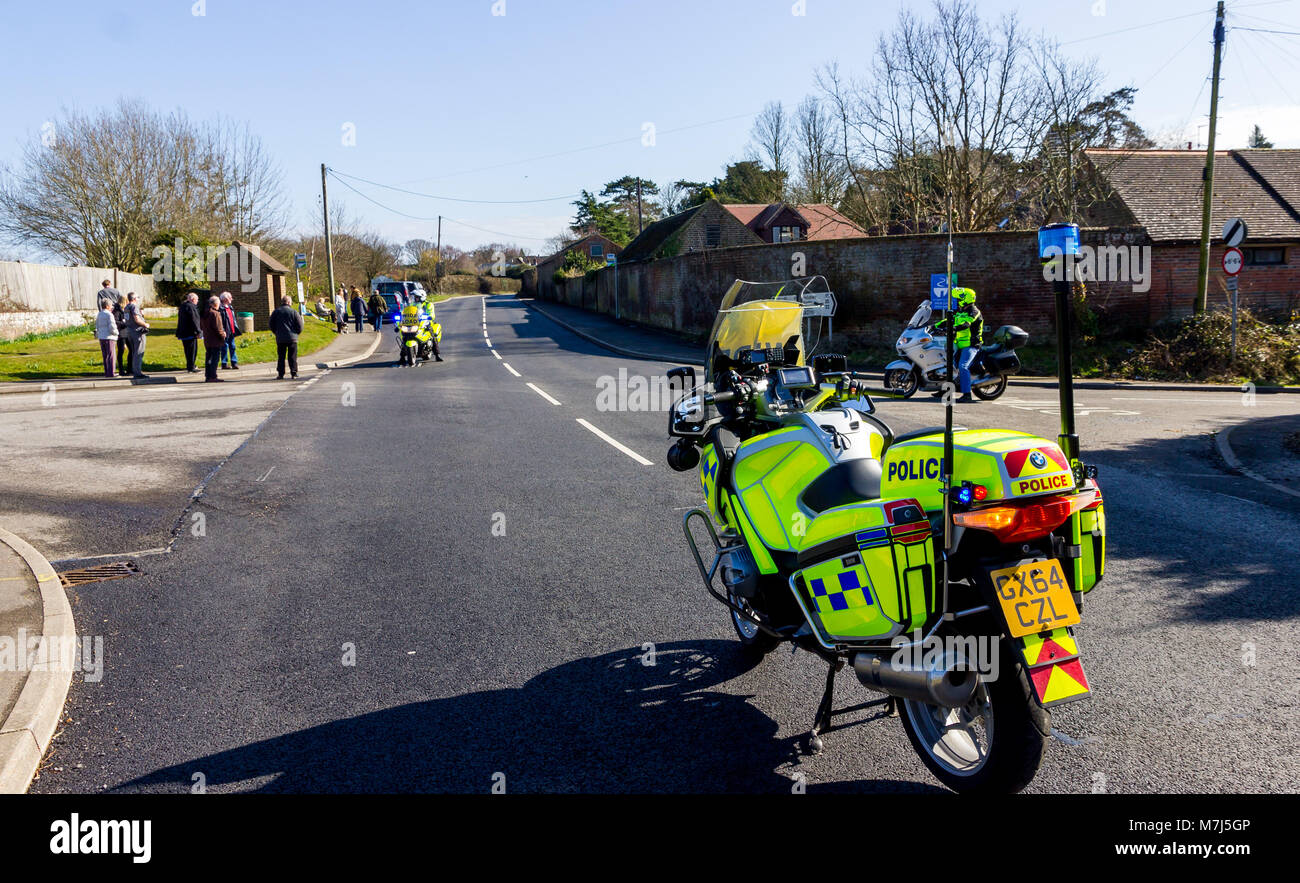 Potmans Lane, Ninfield, East Sussex, UK. 11th March 2018. Sussex police in conjunction with Highways England escort an abnormal load from Shoreham to its destination of Ninfield in East Sussex. The 78 meter long generator weighing in excess of 330 tonnes started its journey at 5.30am arriving shortly after 2pm. Credit: Alan Fraser Stock Photo