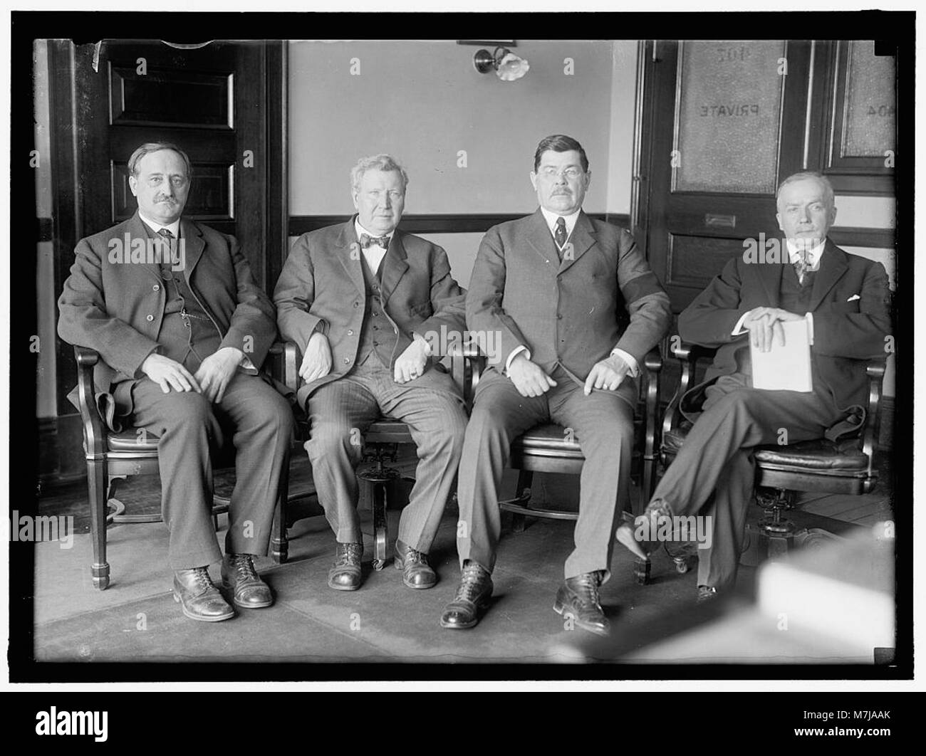 A historical photo depicting key figures involved in the Eastern Ohio(01)