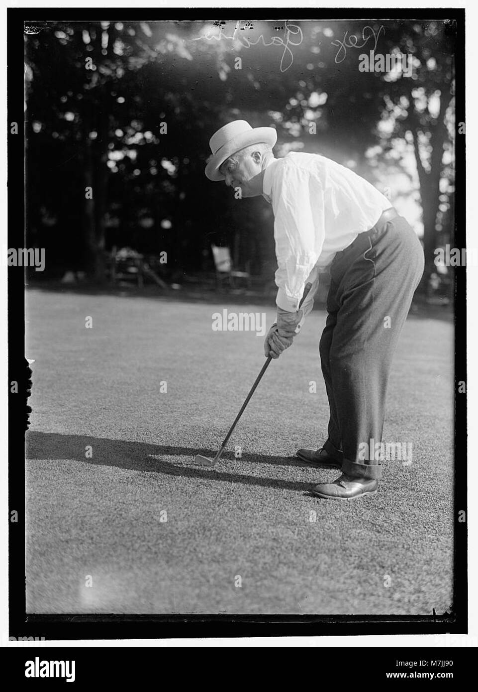 GARDNER, AUGUSTUS PEABODY. REP. FROM MASSACHUSETTS, 1902-1917. COL. AG. O, DURING WAR. PLAYING GOLF LCCN2016866808 Stock Photo