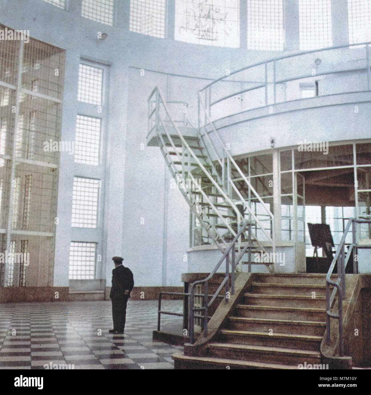 Inmate Observer Study Prison surveillance history hi-res stock photography and images - Alamy