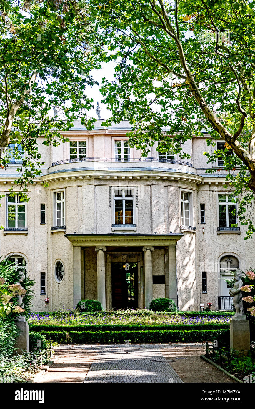 Berlin (Germany): Wannsee Villa, location of the Wannsee Conference 20th January 1942: Haus der Wannsee-Konferenz Stock Photo