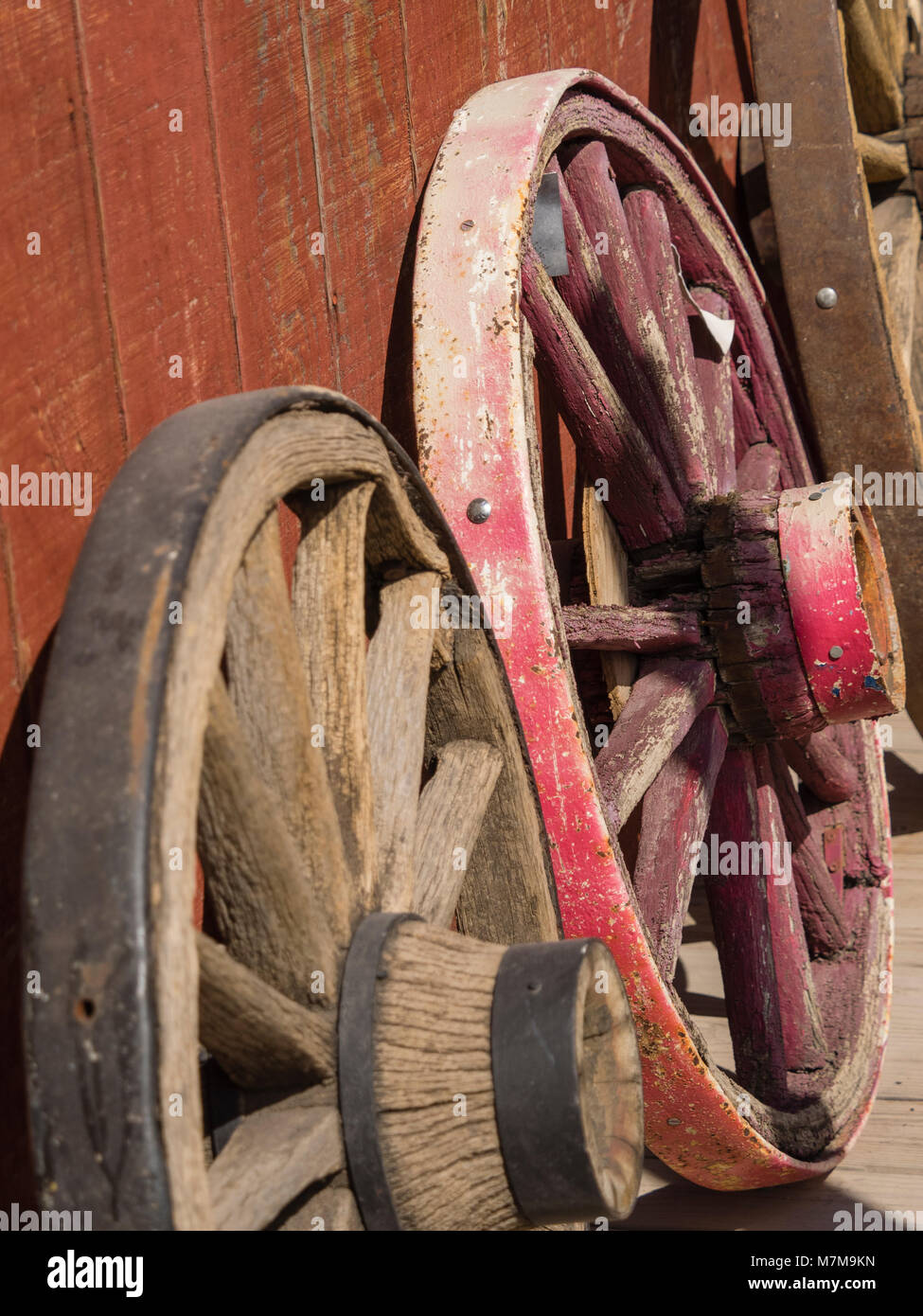 Leaning wagon wheel hires stock photography and images Alamy