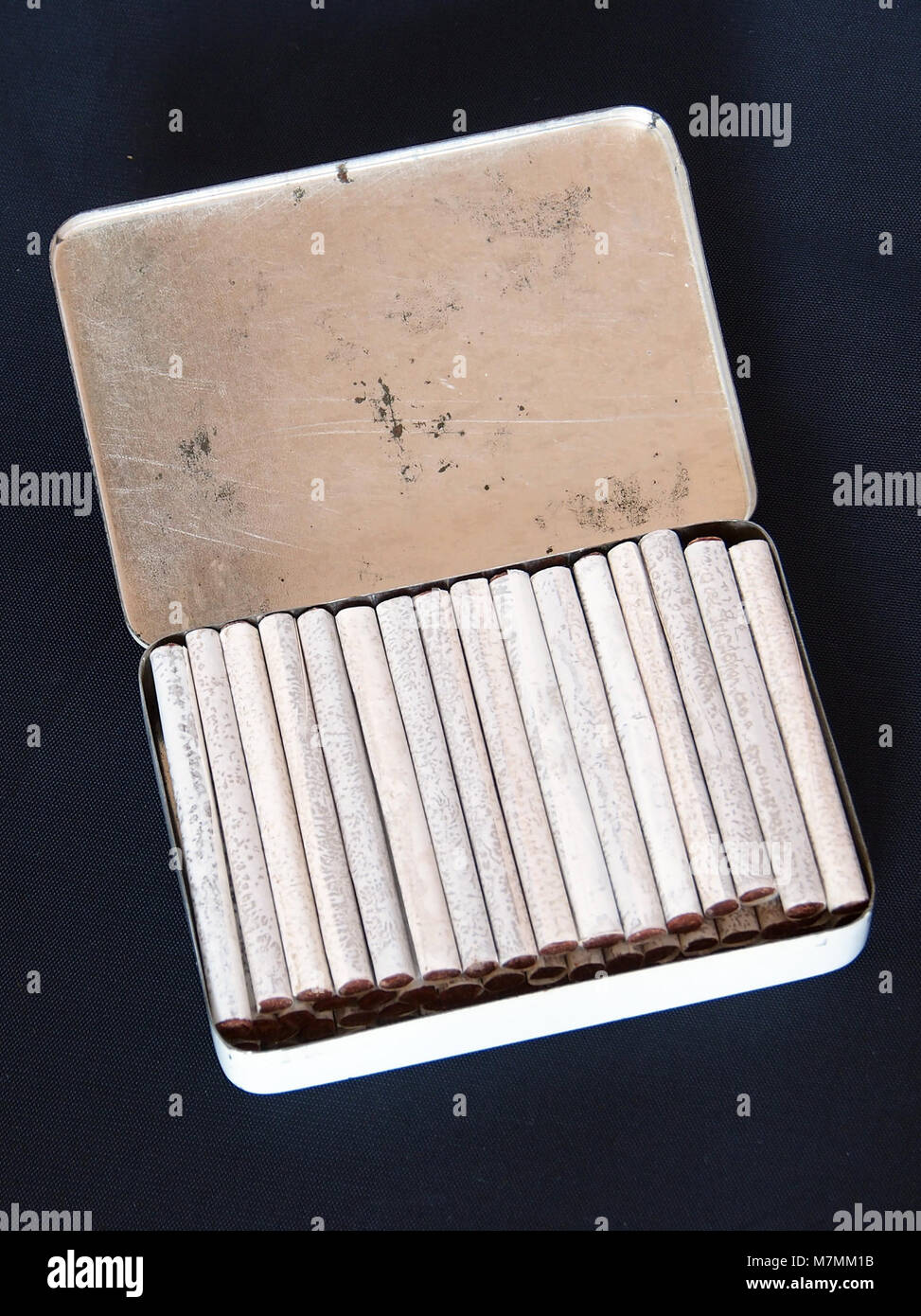 where to buy cigarettes denmark Tobacco Silks Denmark Flag Egyptienne Straights Cigarettes #2153 Third Dist, NY