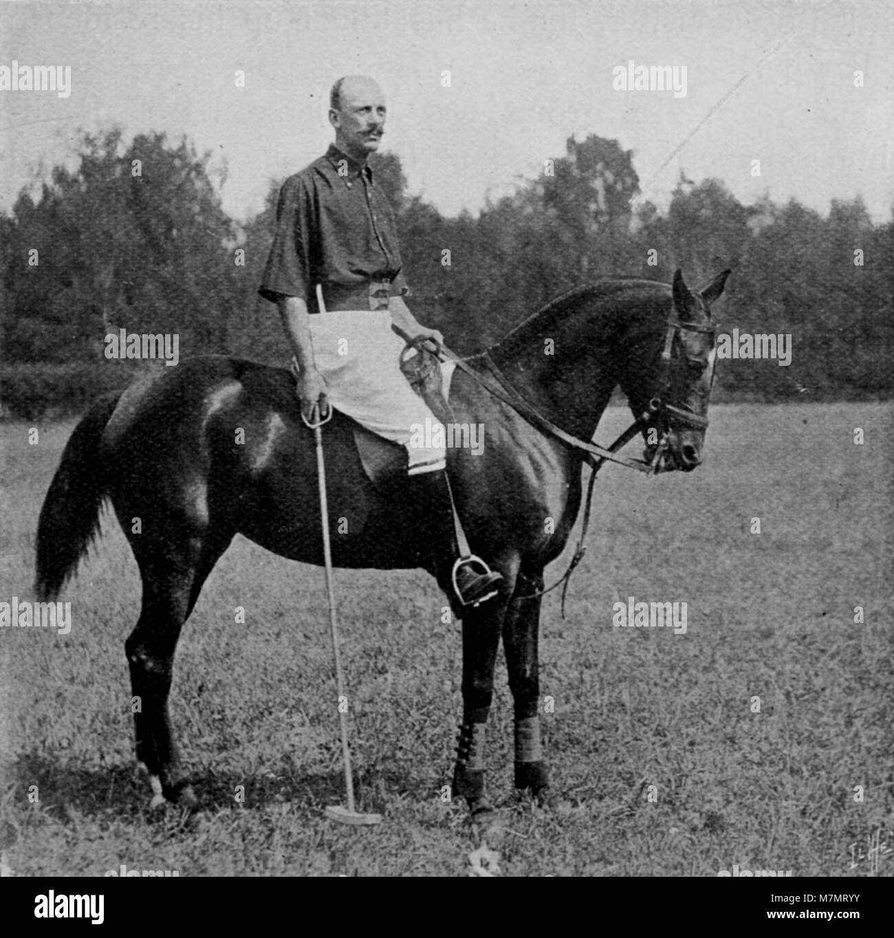 The concept of 'Modern Polo' blends traditional polo with contemporary practices, emphasizing the evolution of the sport in a modern context. Stock Photo