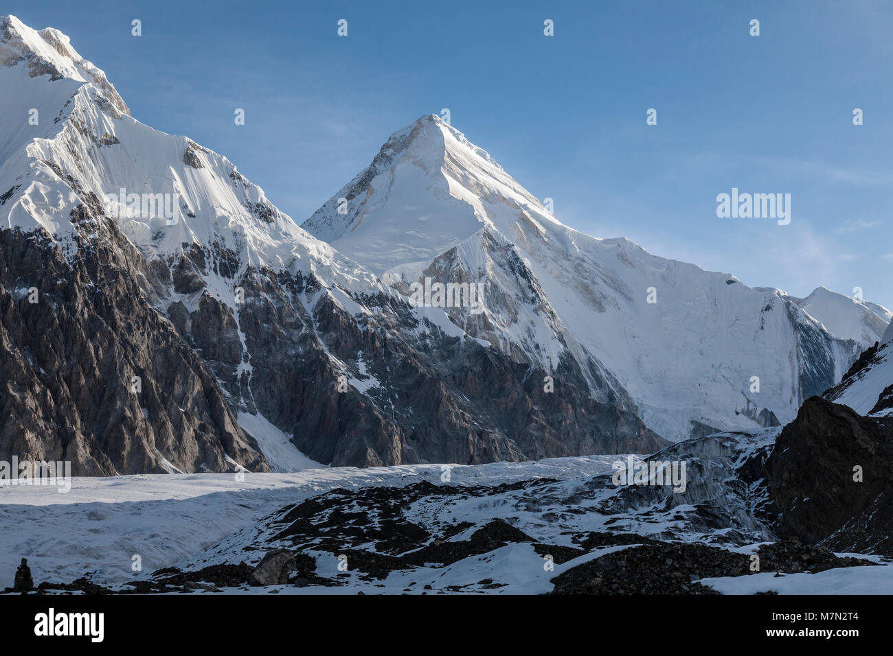 Climbing to khan tengri hi-res stock photography and images - Alamy