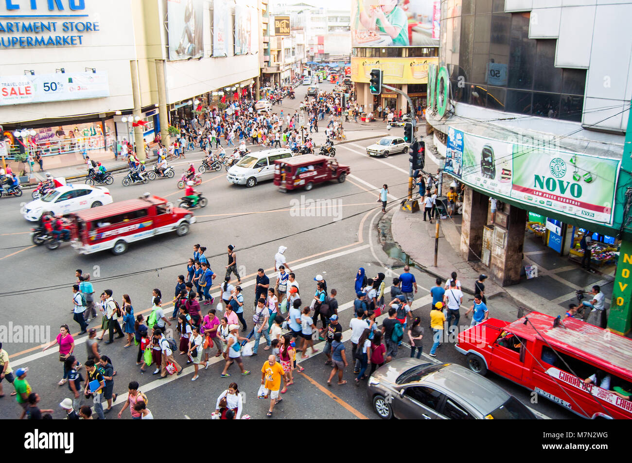 Aerial view of pederstrians crossing Colon Street, Cebu City