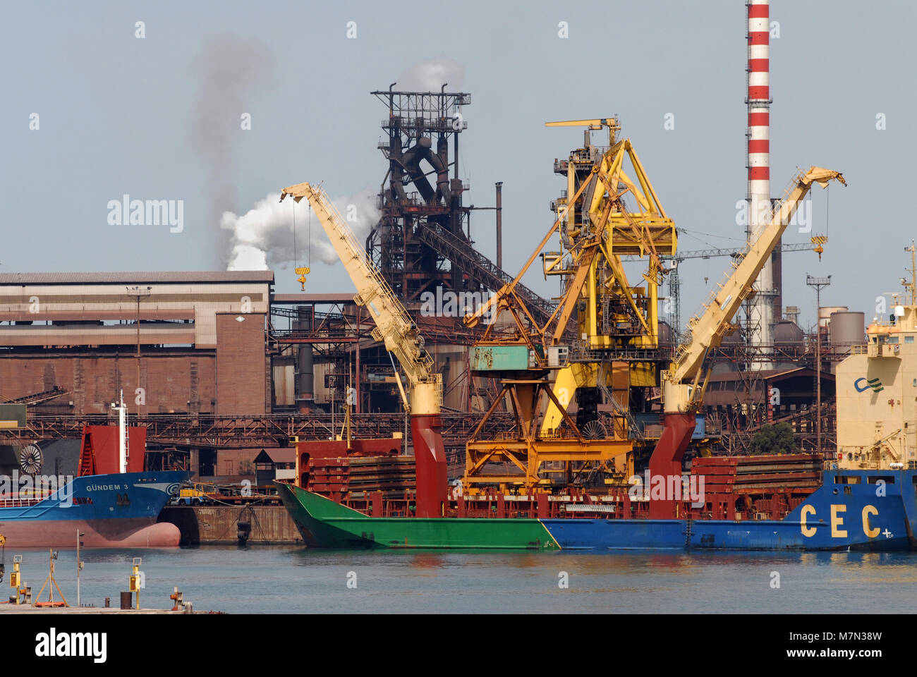 Steel plant chimney hires stock photography and images Alamy
