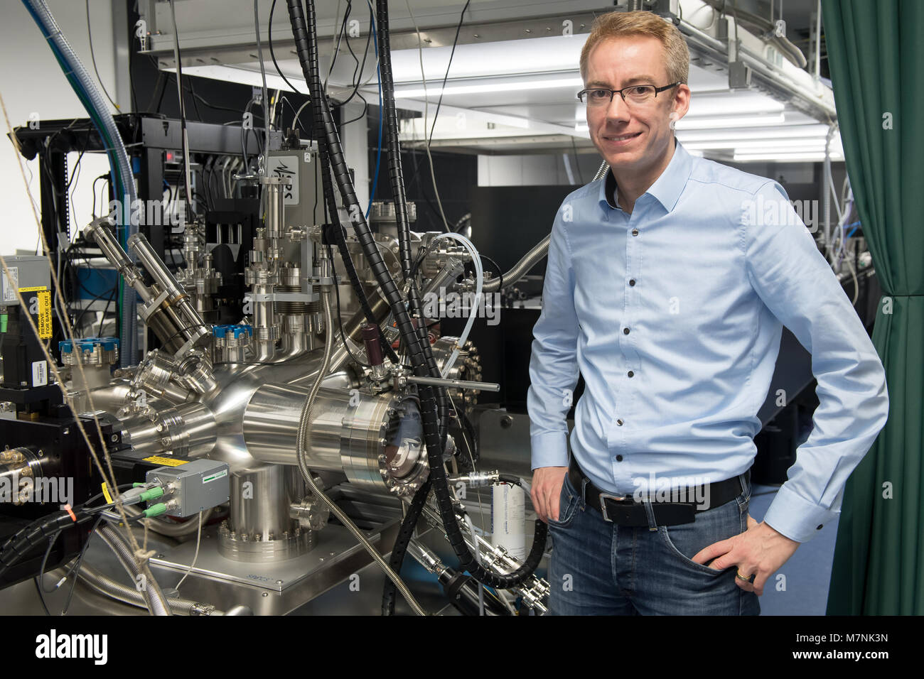 FILED - 21 December 2017, Germany, Goettingen: Claus Ropers, physics professor at the University of Goettingen, standing in the laboratory for ultrafast electron diffraction of the physics faculty at the University of Goettingen. Photo: Swen Pförtner/dpa Stock Photo