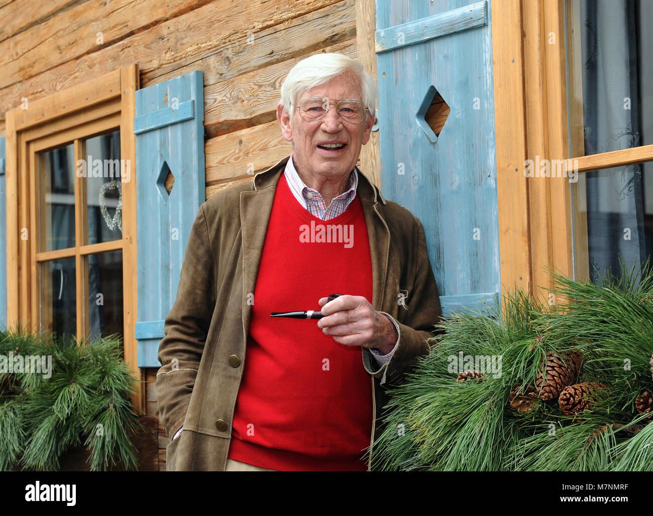 The actor Siegfried Rauch smiles during the press tour 'Zehn Jahre und ...