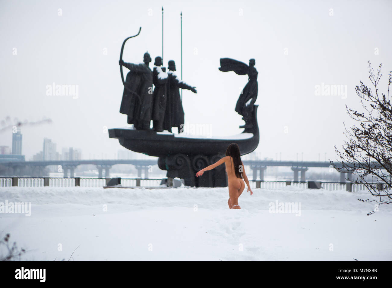 Голые киевлянки Голые киевлянки