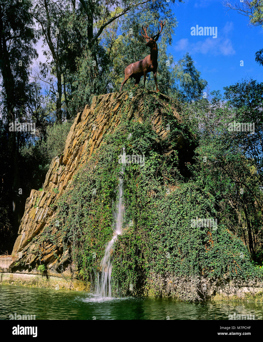 Palace and gardens of Moratalla (year 1918), Fountain and pond of the Venado (Deer) sculpture by Mariano Benlliure, Gardens designed by the French eng Stock Photo