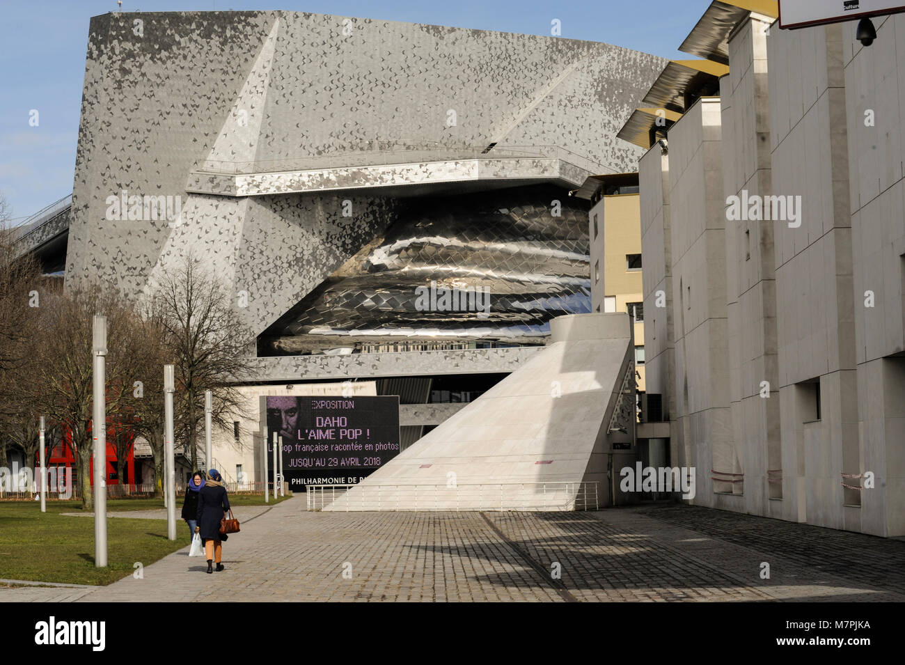 PARIS FRANCE - PHILHARMONIE CITE DE LA MUSIQUE - PARC DE LA VILLETTE - JEAN NOUVEL - BUILDING AND DETAILS - PARIS MUSIC - CONCERT HALL © F.BEAUMONT Stock Photo