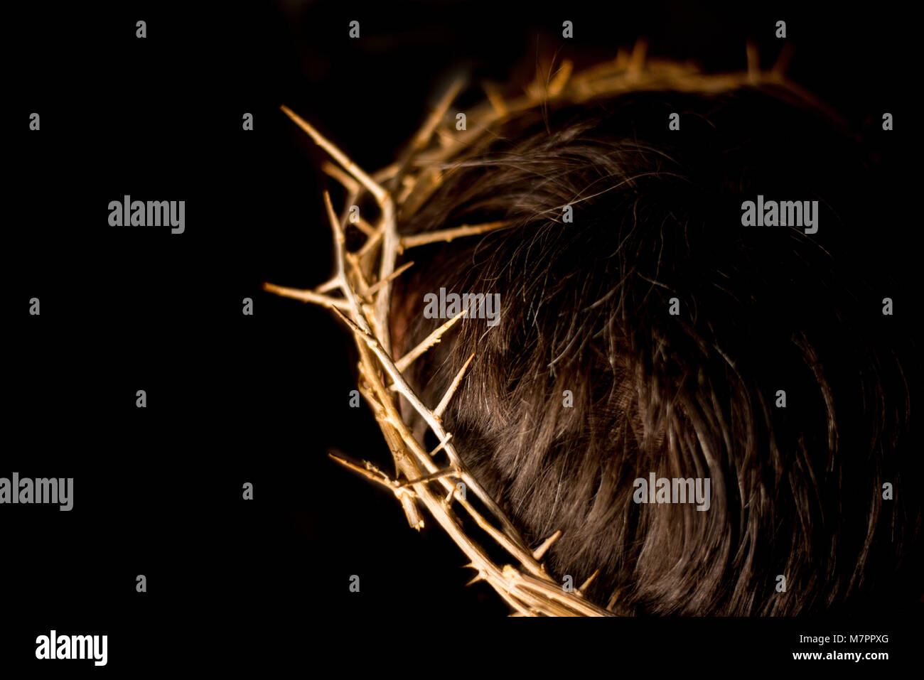 A crown of thorns on jesus head hi-res stock photography and images - Alamy