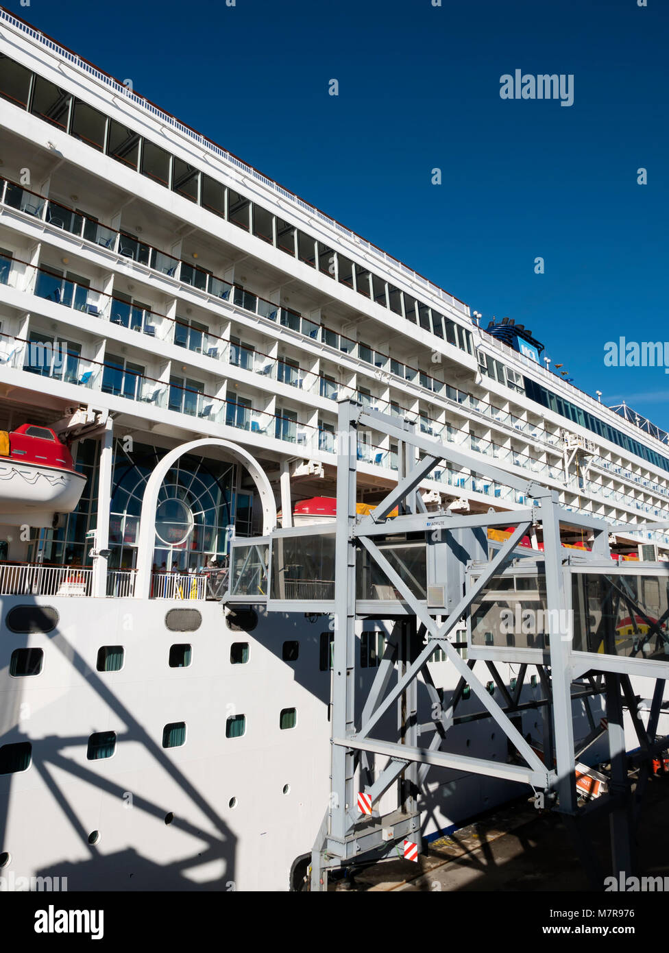 Gang plank hi-res stock photography and images - Alamy