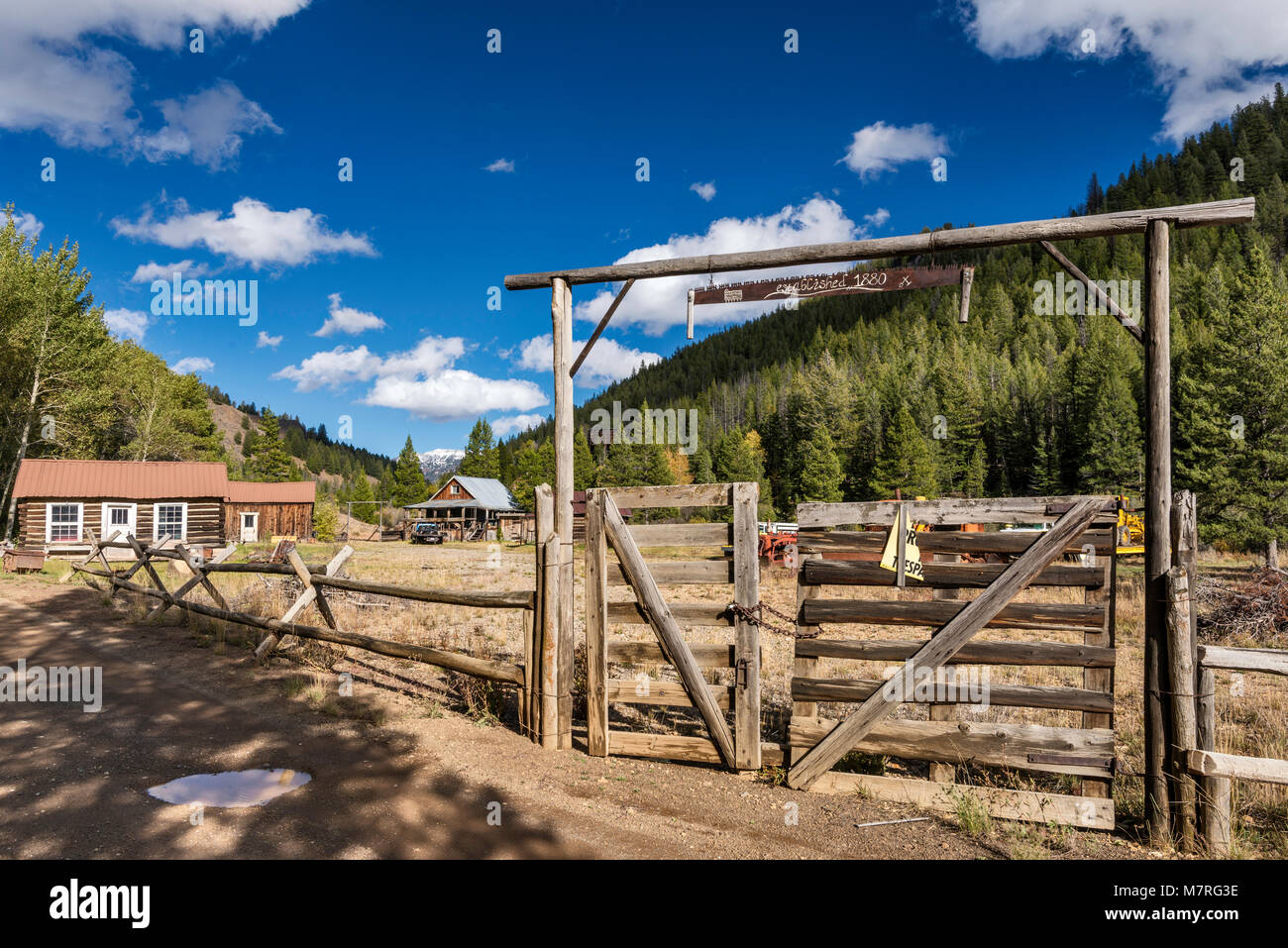 The adventure road hires stock photography and images Alamy