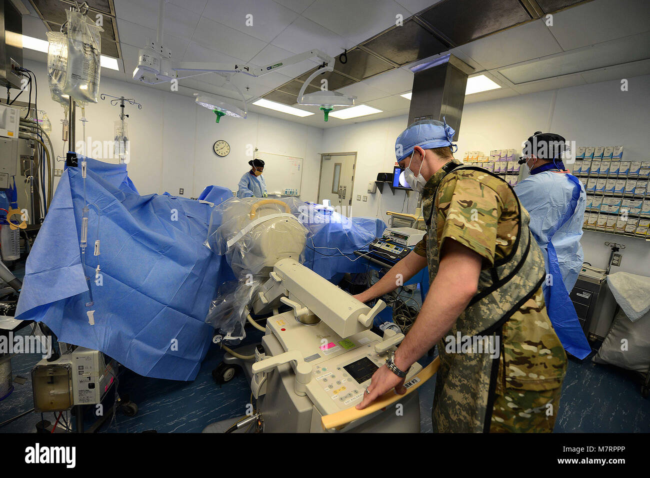 Flouroscopy hires stock photography and images Alamy