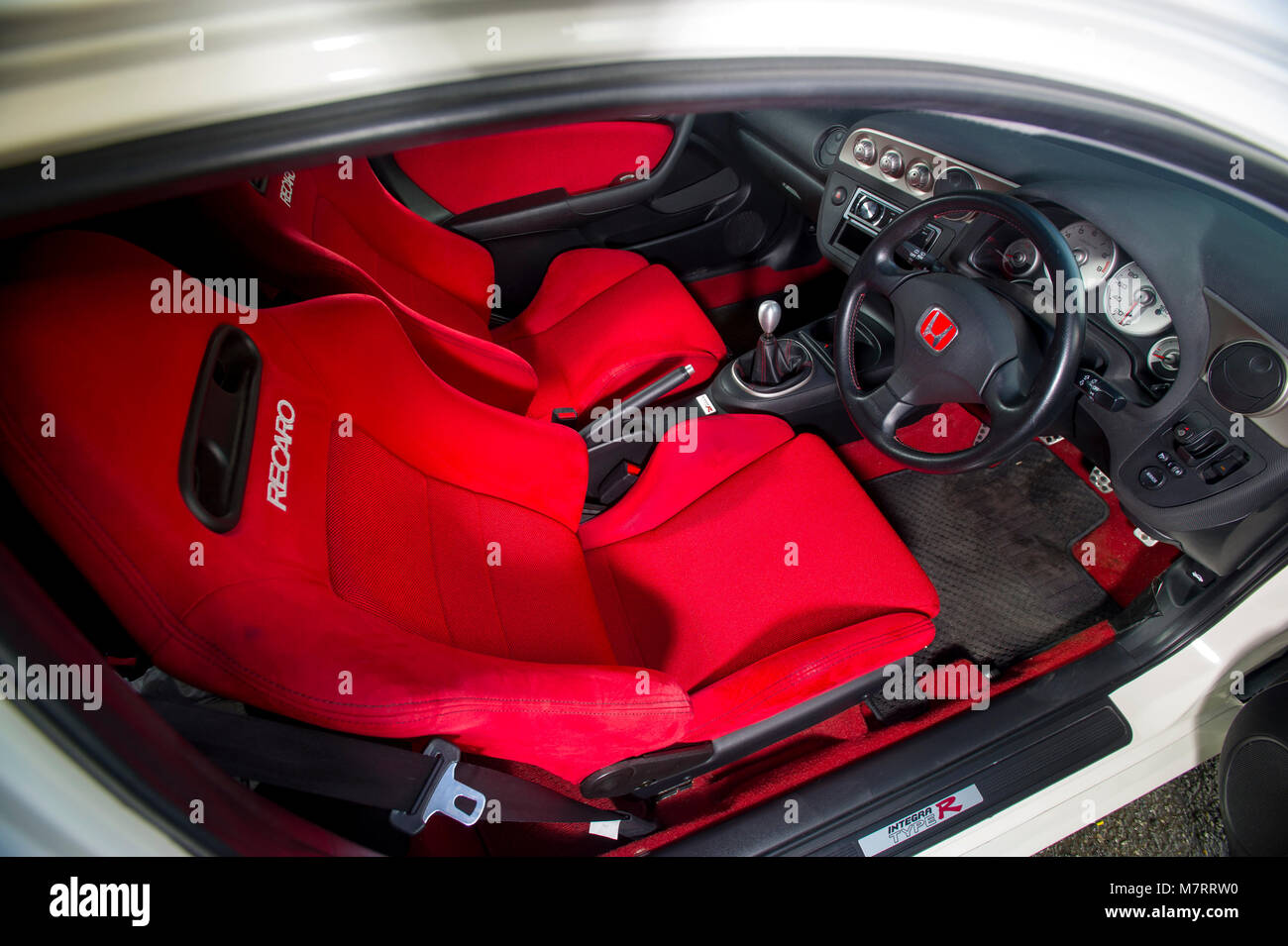Aforce Auto Red Suede Gear Gaiter For Honda Integra DC5 (2001-2005) - Custom Fit