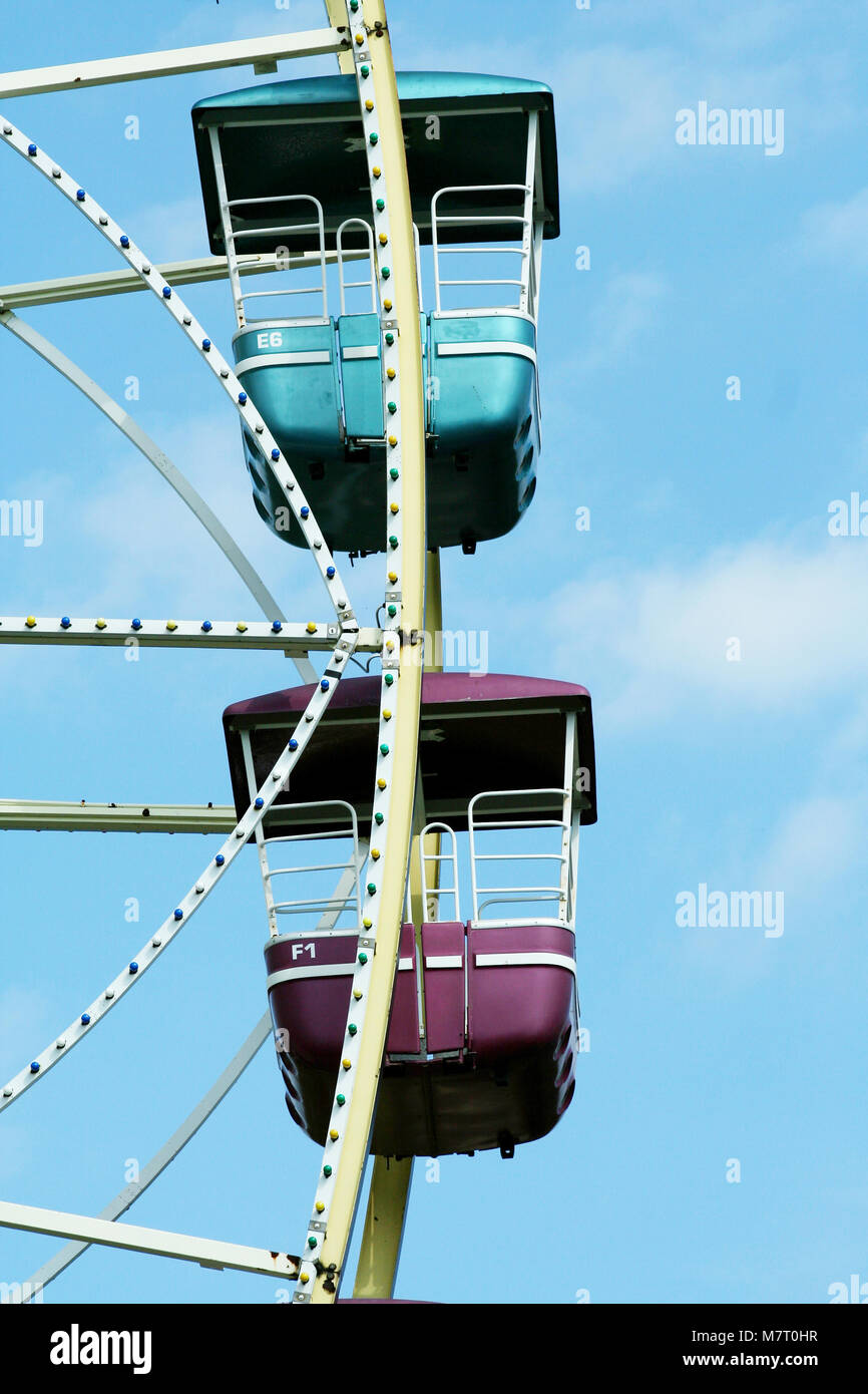 Ferris wheel against bule sky with clouds Stock Photo - Alamy