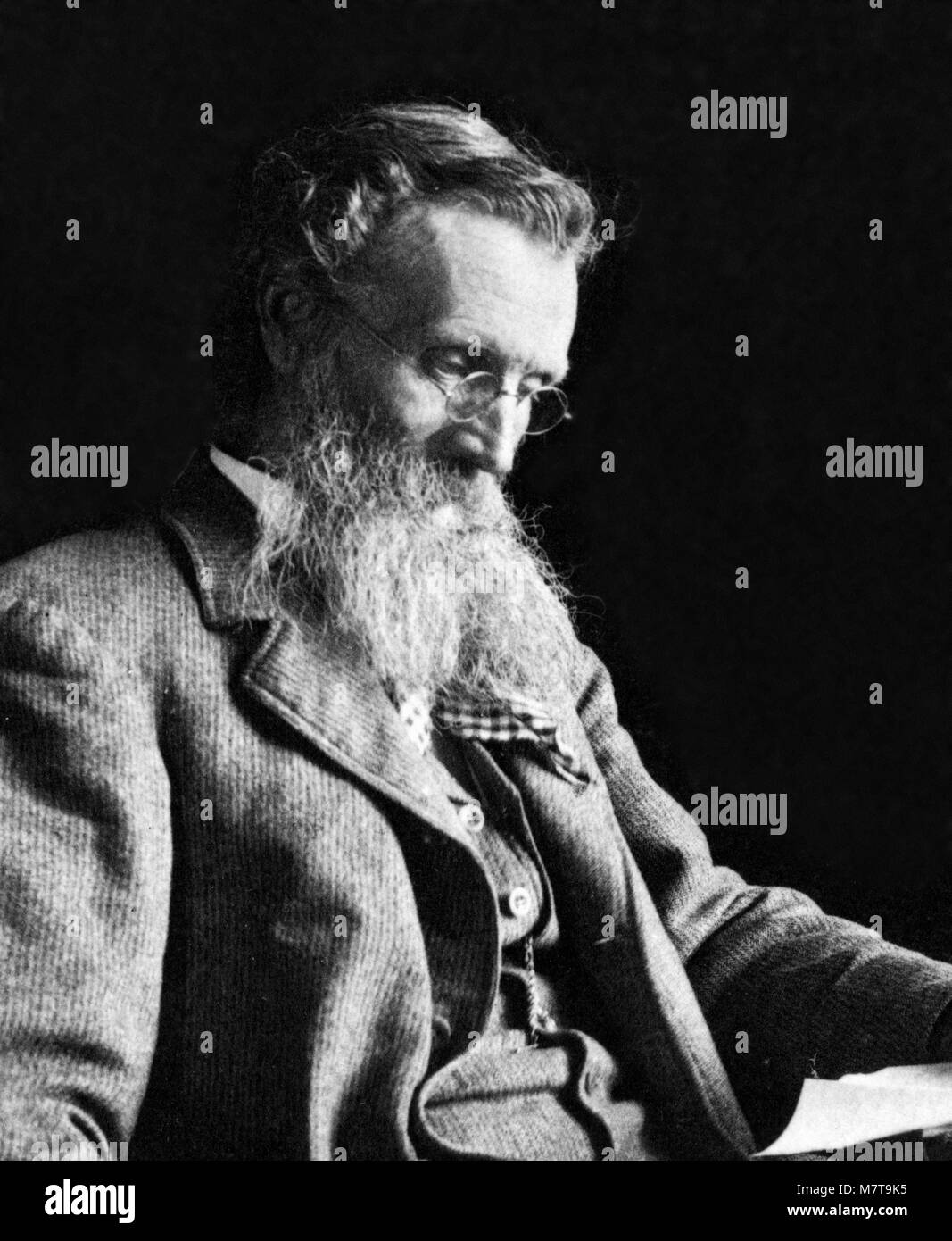 John Muir (1838-1914), portrait of the Scottish-American naturalist who is credited with being the 'Father of the National Parks', c.1902. Stock Photo