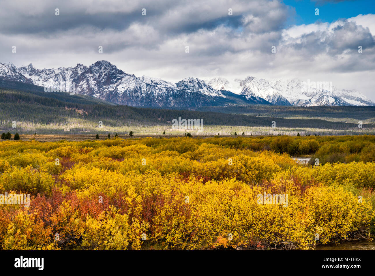 Sawtooth scenic byway autumn hires stock photography and images Alamy