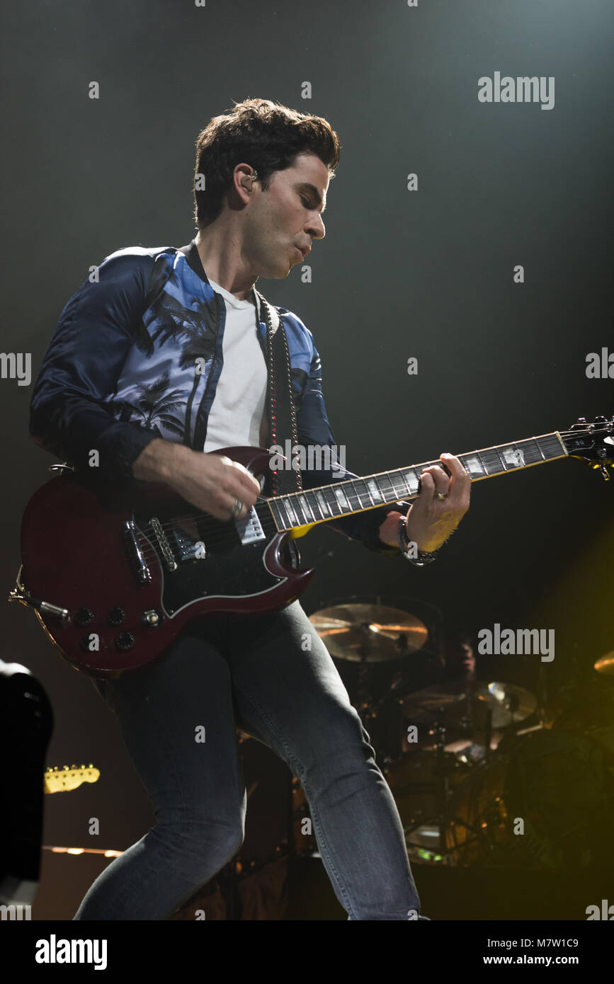 Newcastle, UK. 12 March 2018 Stereophonics live at Metro Radio Arena