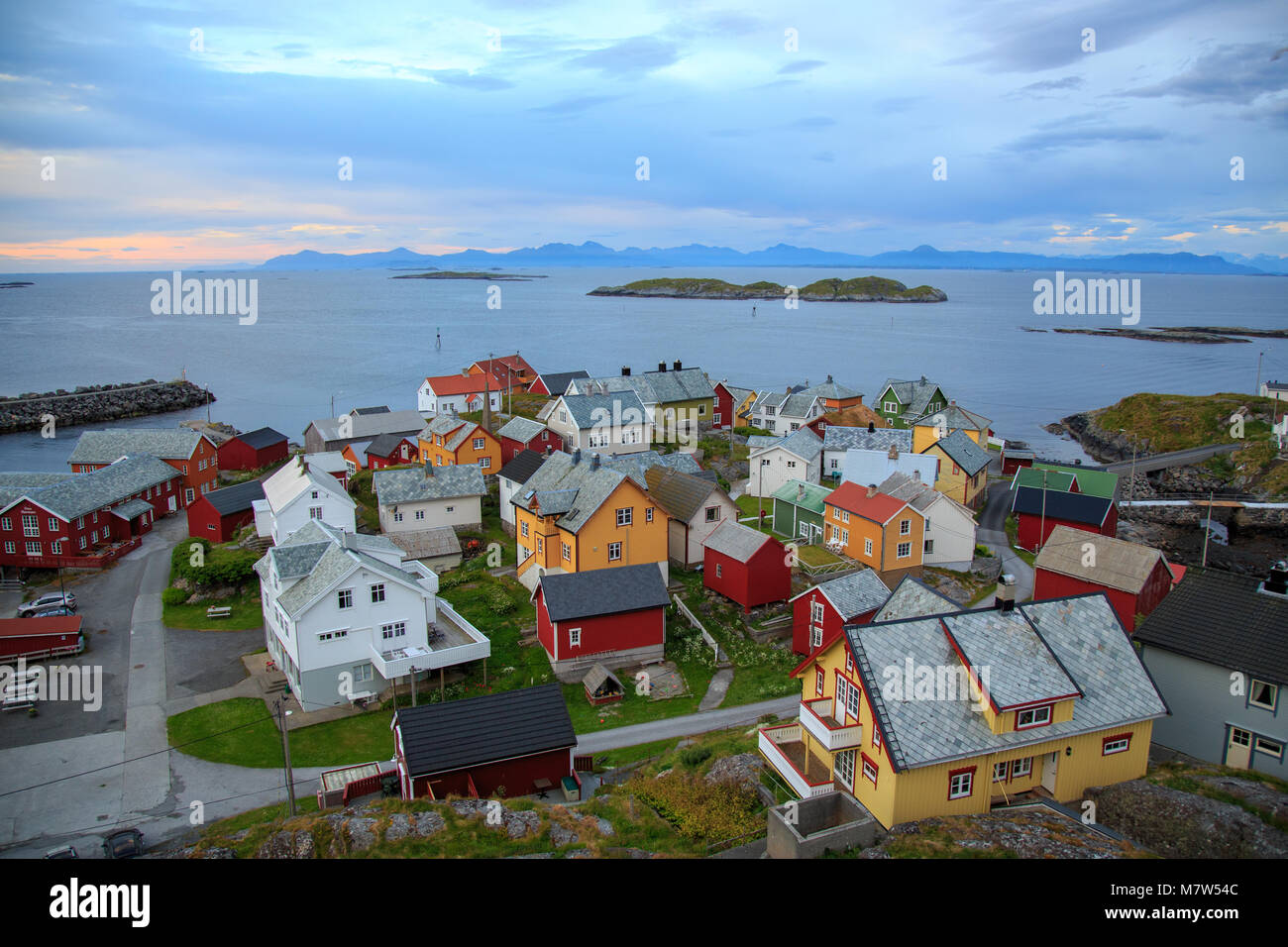 Ona Island Old Fishing Community In Sandoy Municipality In Western 