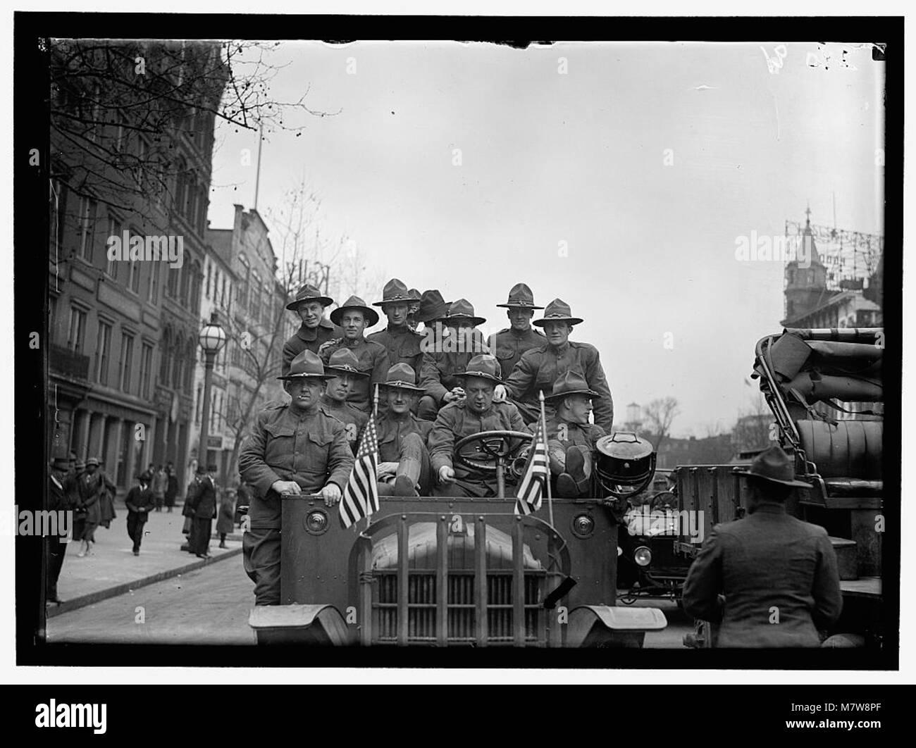 U s army trucks hi-res stock photography and images - Alamy