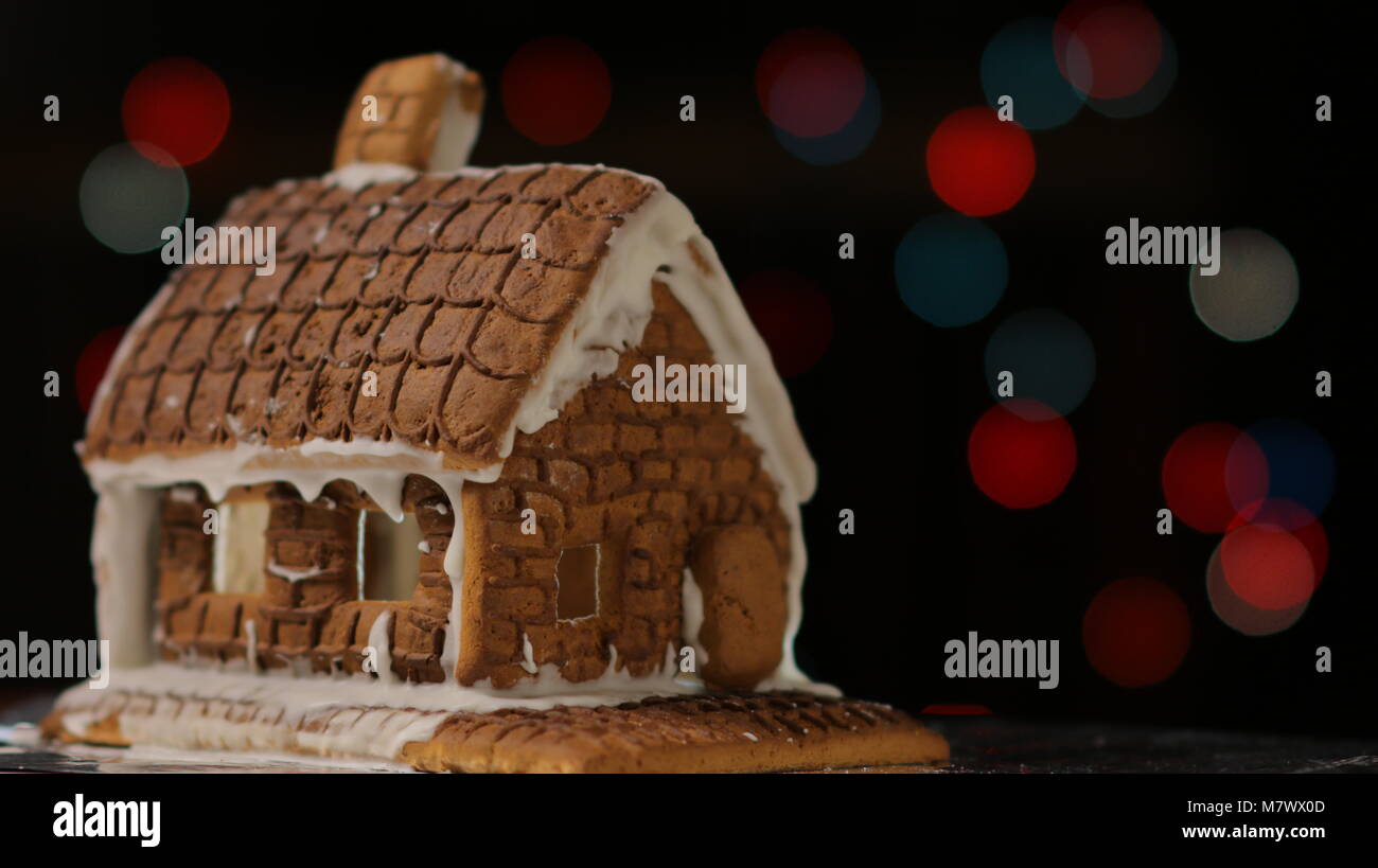 Gingerbread house christmas lights christmas gingerbread house lights