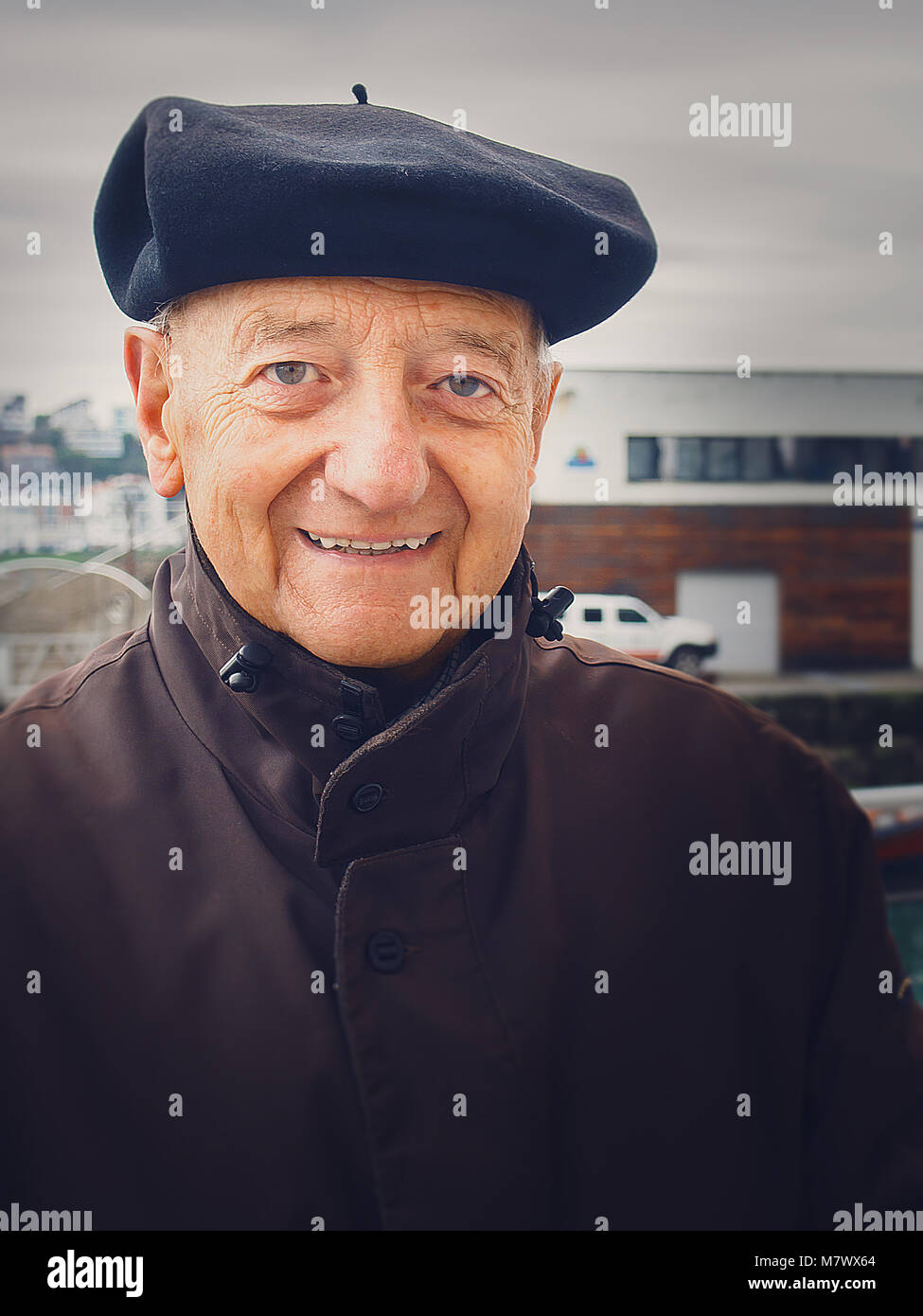 Basque people beret hi-res stock photography and images - Alamy
