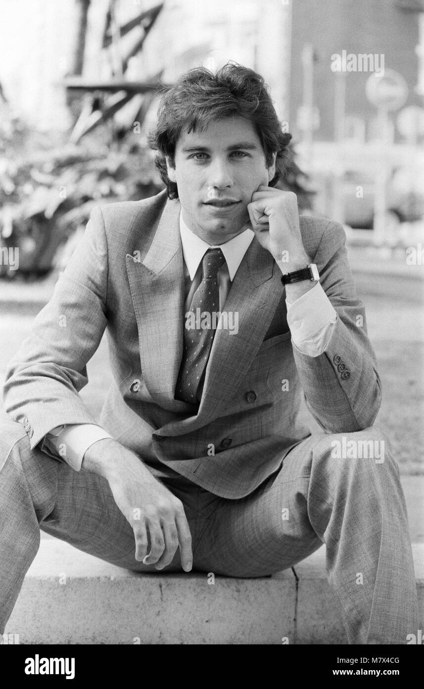 John Travolta, actor, singer and dancer, pictured in London, on his way to The Venice Film Festival where he is attending a screening of his latest film 'Blow Out'.  In 1978, John Travolta starred in the world wide hit film, Grease, with Olivia Newton John.    Picture taken 10th September 1981 Stock Photo