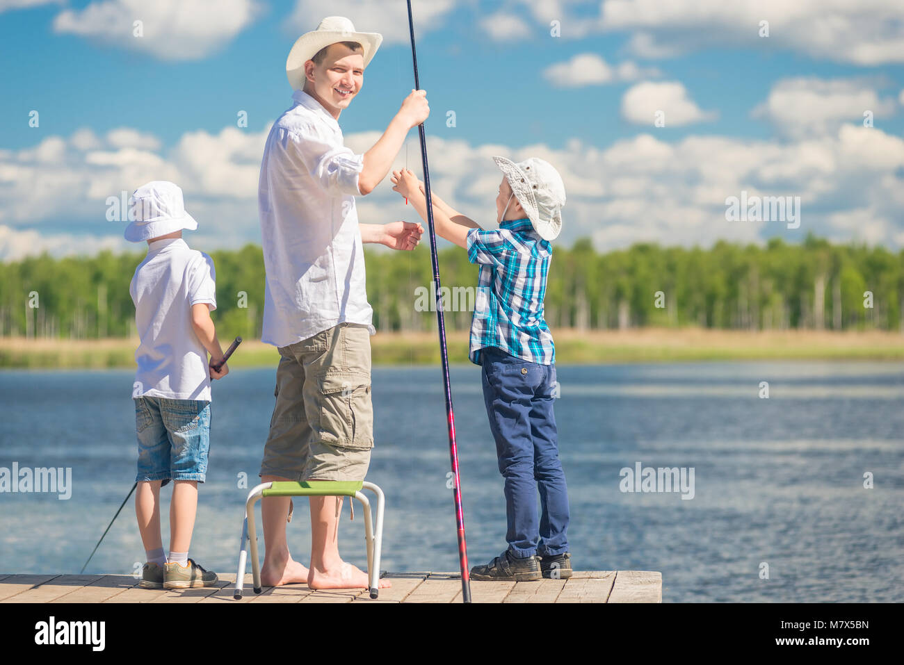Fishing family hi-res stock photography and images - Page 11 - Alamy