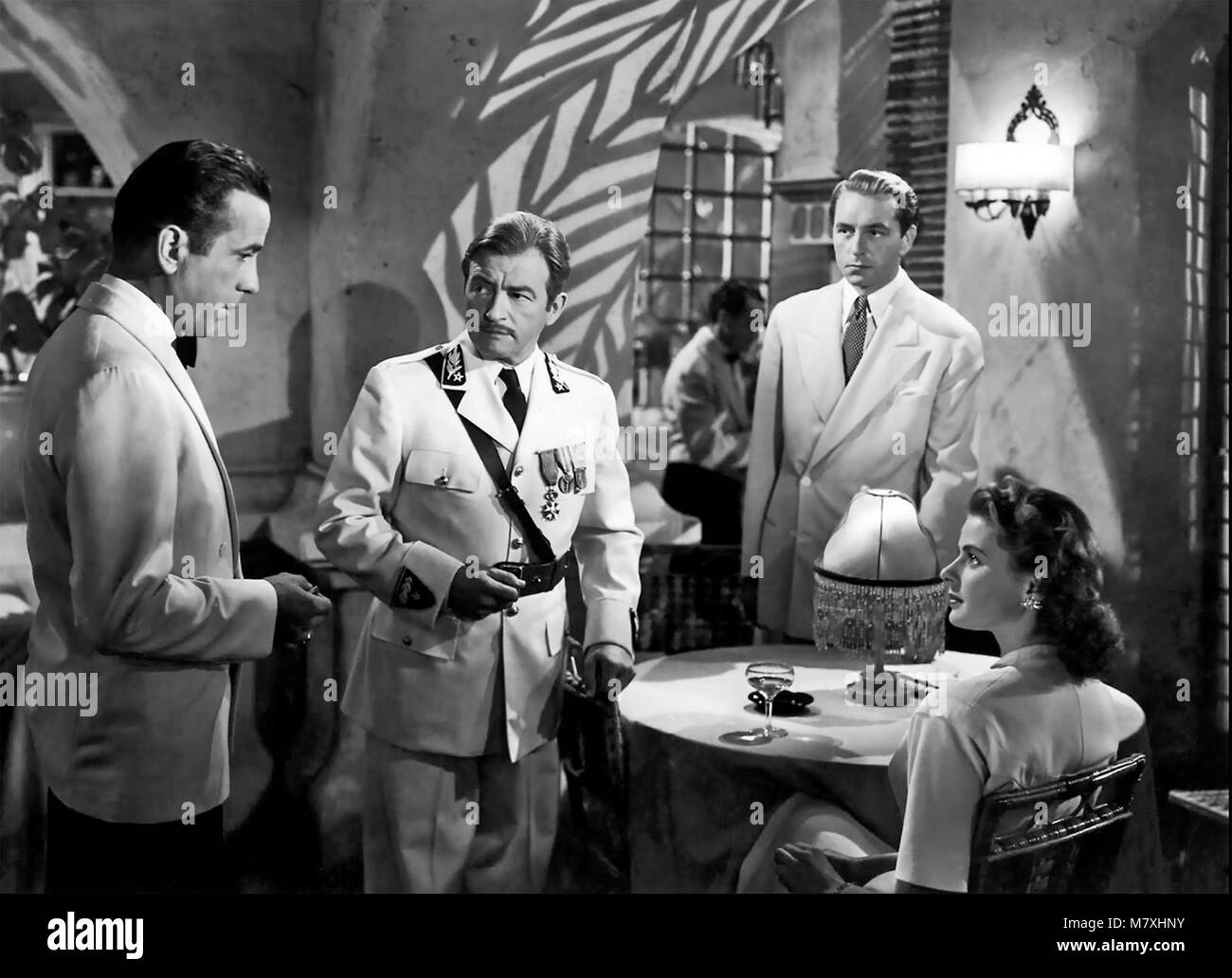 CASABLANCA 1942 Warner Bros film with from left: Humphrey Bogart, Clause Rains, Paul Henreidf, Ingrid Bergman. Stock Photo