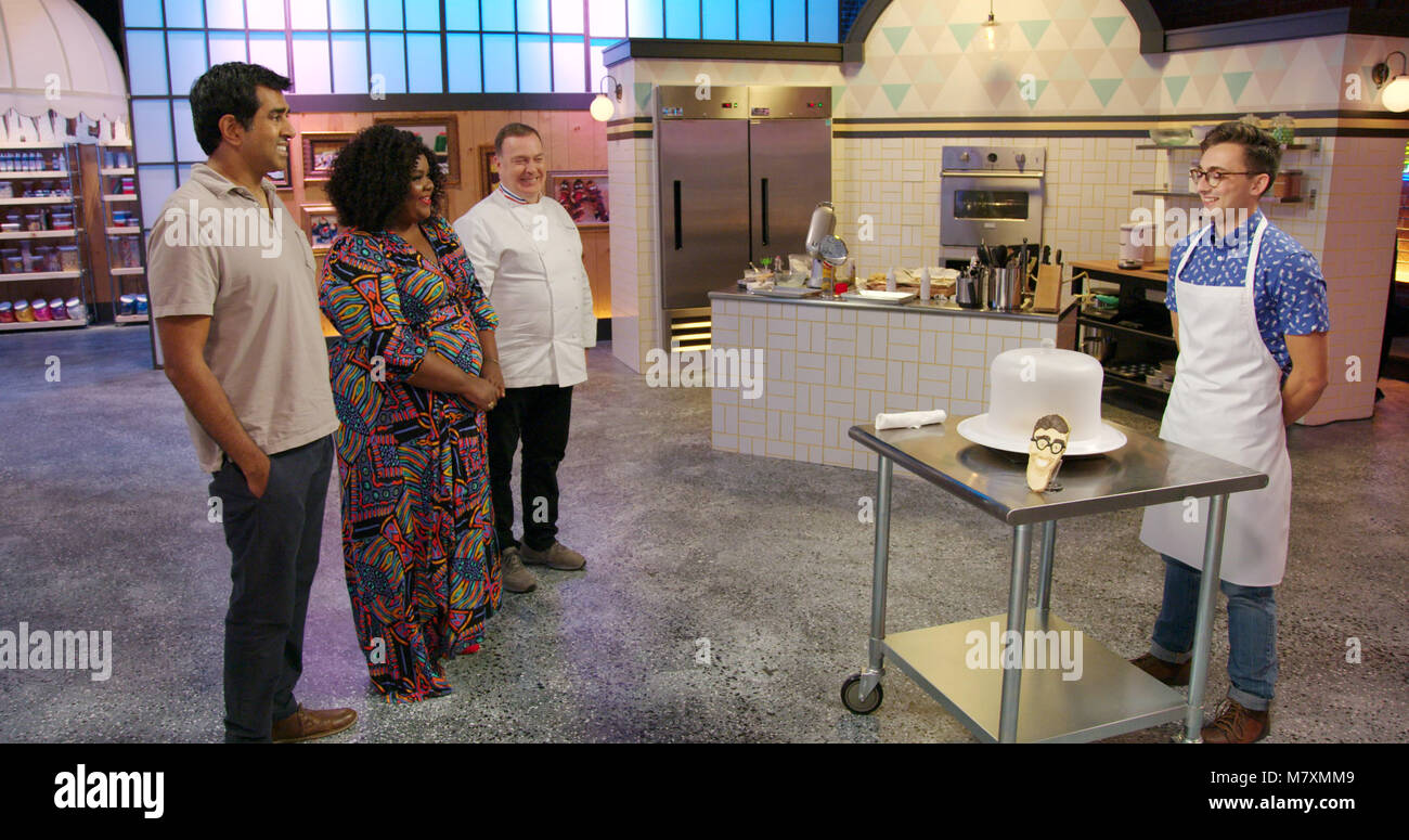 NAILED IT!, second from left Niole Byer, third from left Jacques