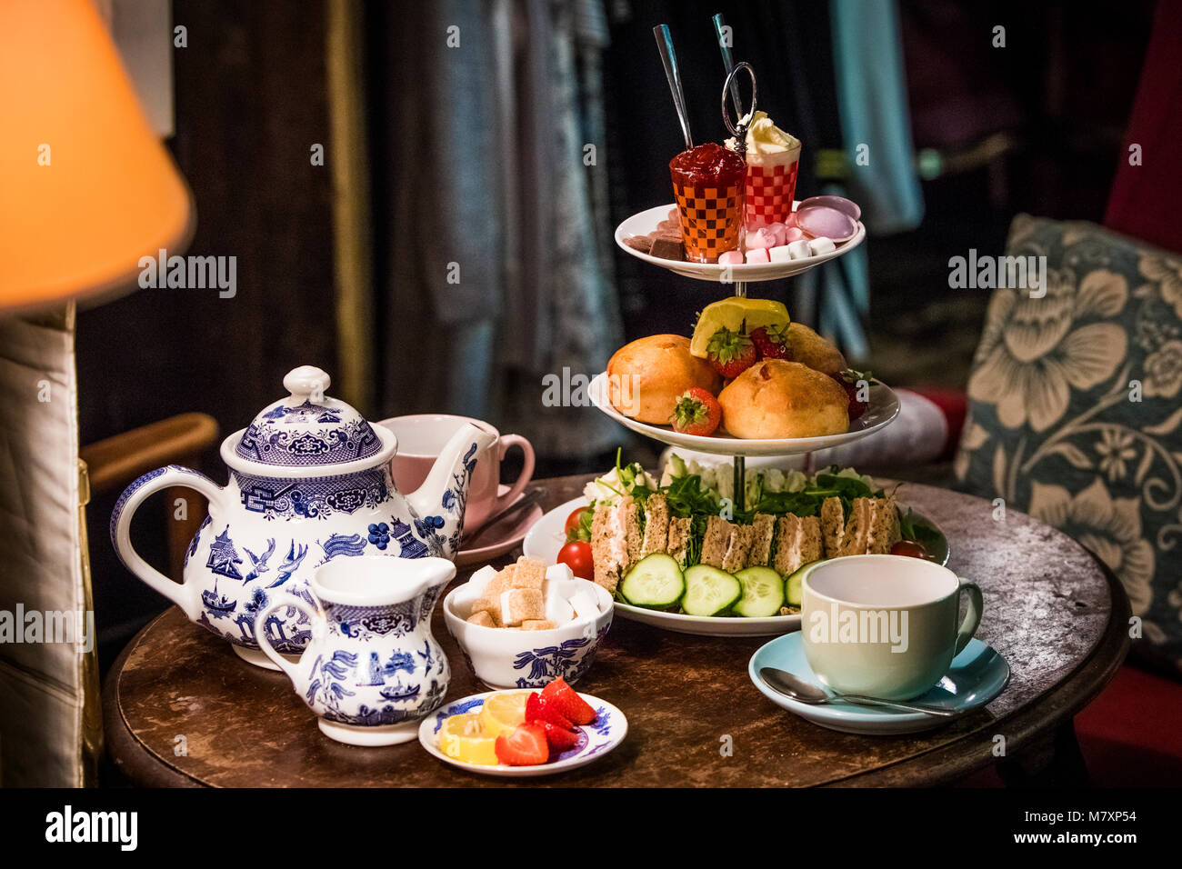 Retro High Tea Afternoon tea in vintage store Stock Photo - Alamy